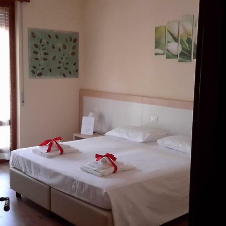 B&B Il Mondo Di Ross Верона Екстериор снимка